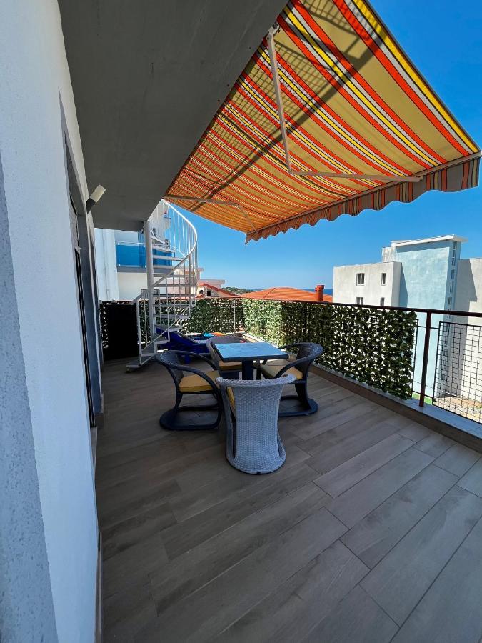 Apartments Apartmani Bojana Utjeha Bagian luar foto