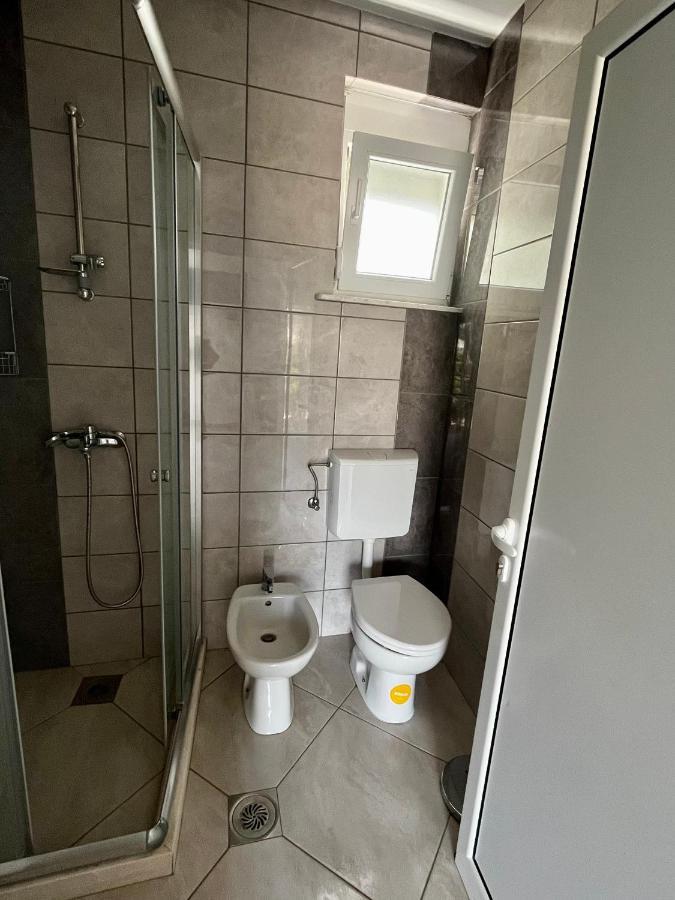 Apartments Apartmani Bojana Utjeha Bagian luar foto