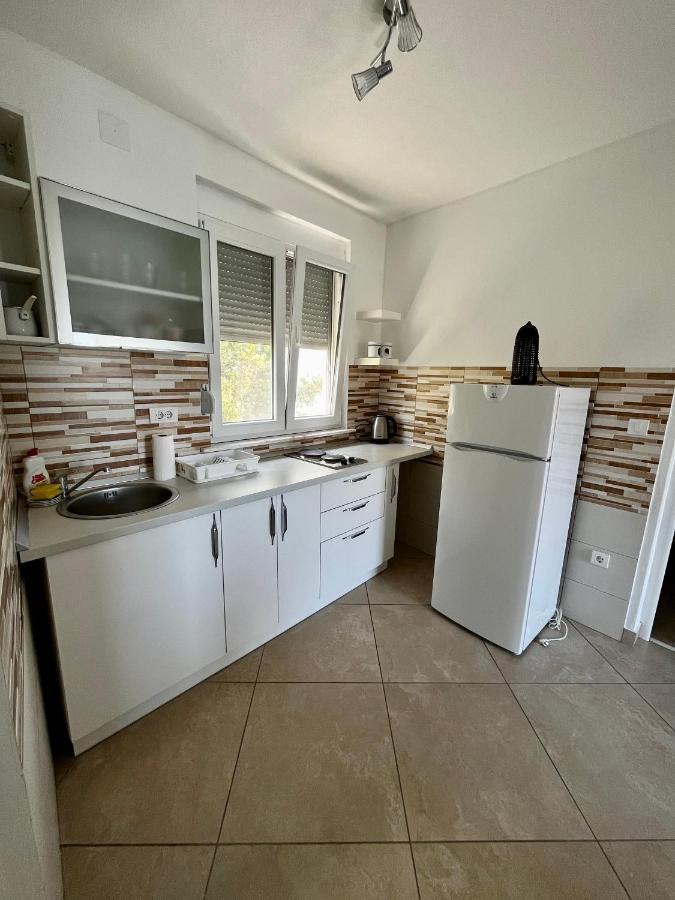 Apartments Apartmani Bojana Utjeha Bagian luar foto