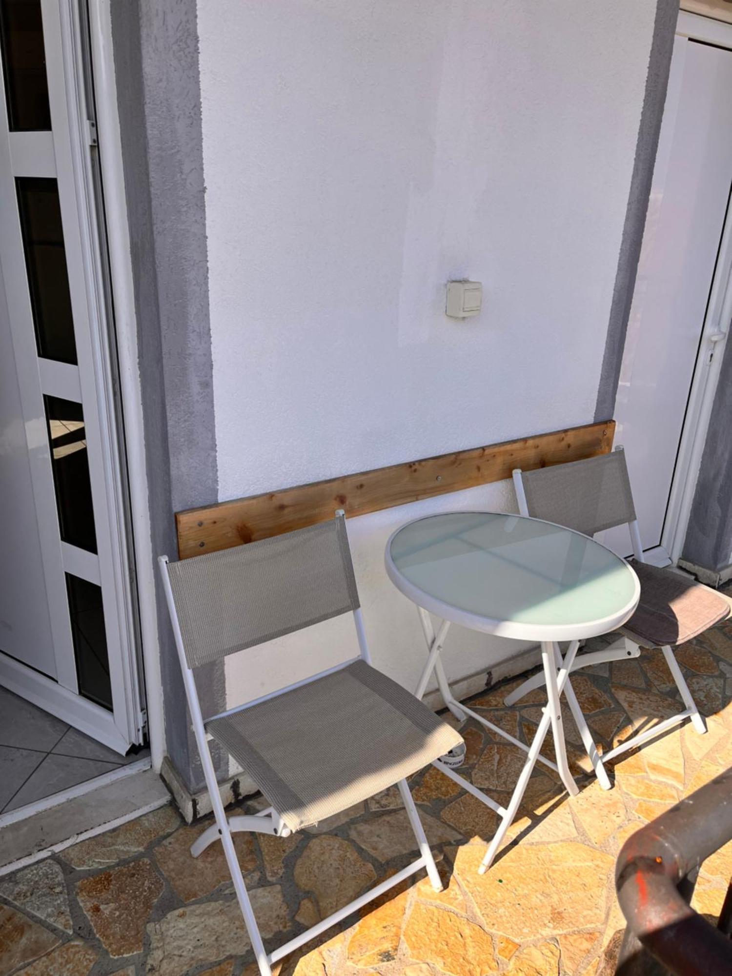 Apartments Apartmani Bojana Utjeha Bagian luar foto