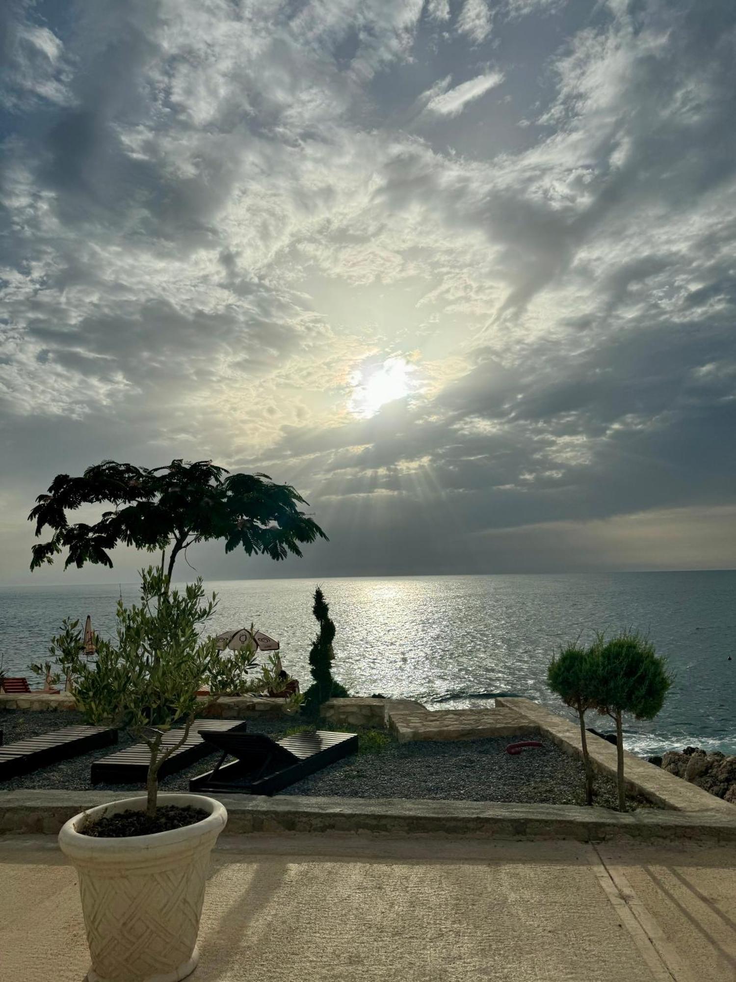 Apartments Apartmani Bojana Utjeha Bagian luar foto